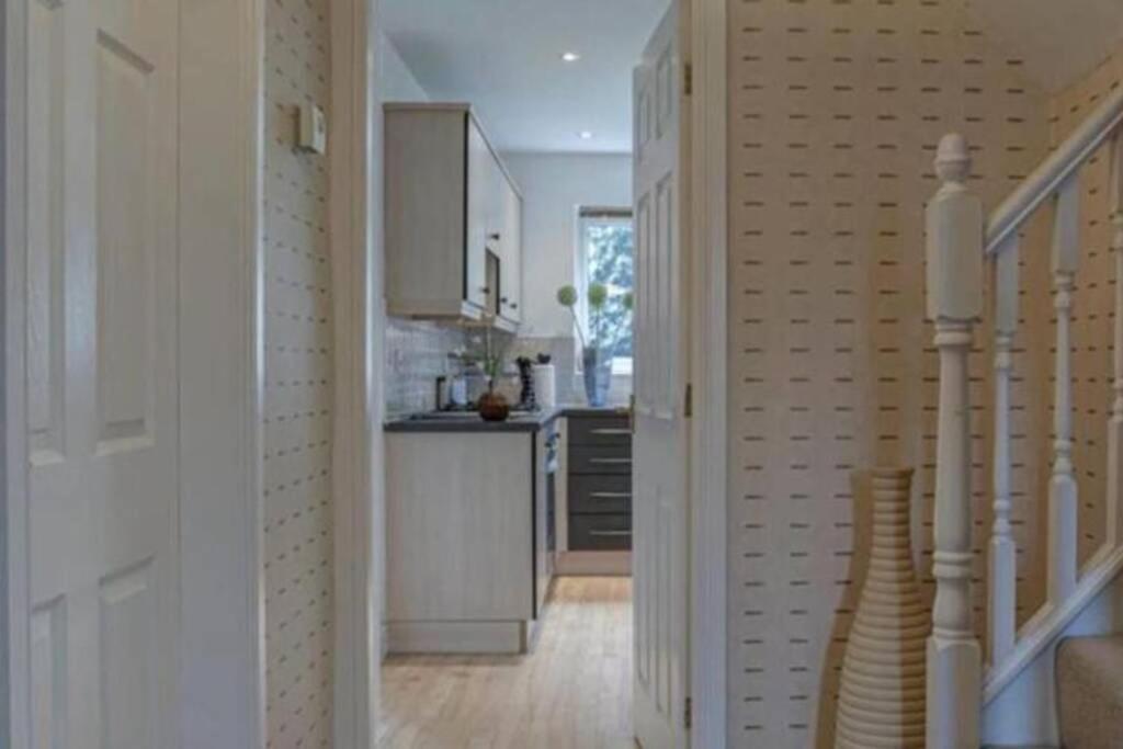Luxury 4 Bedroom House Manchester Esterno foto