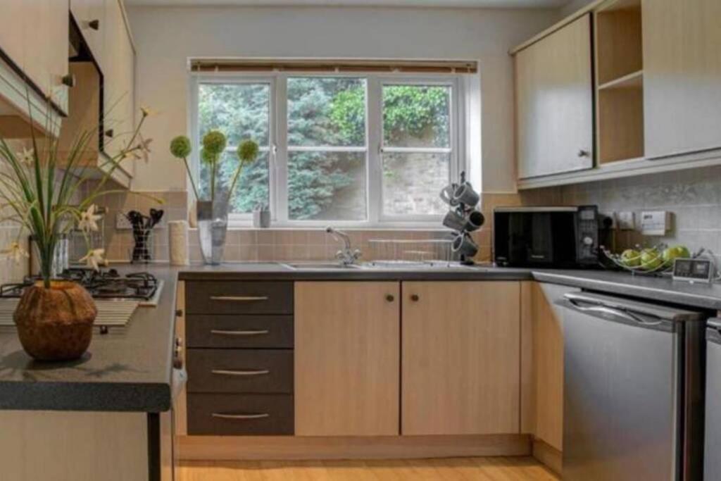 Luxury 4 Bedroom House Manchester Esterno foto